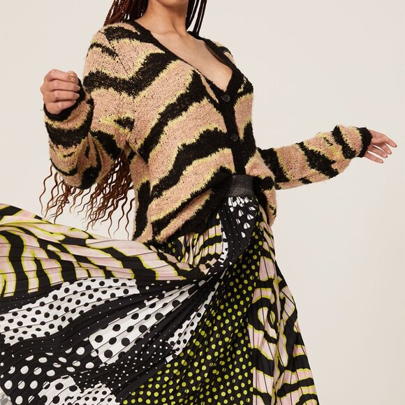 Patchwork Pleated Skirt - Picture 1 of 5